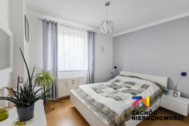 Bliżniak!! Jędrzychów!!Łączony tylko garażem!!